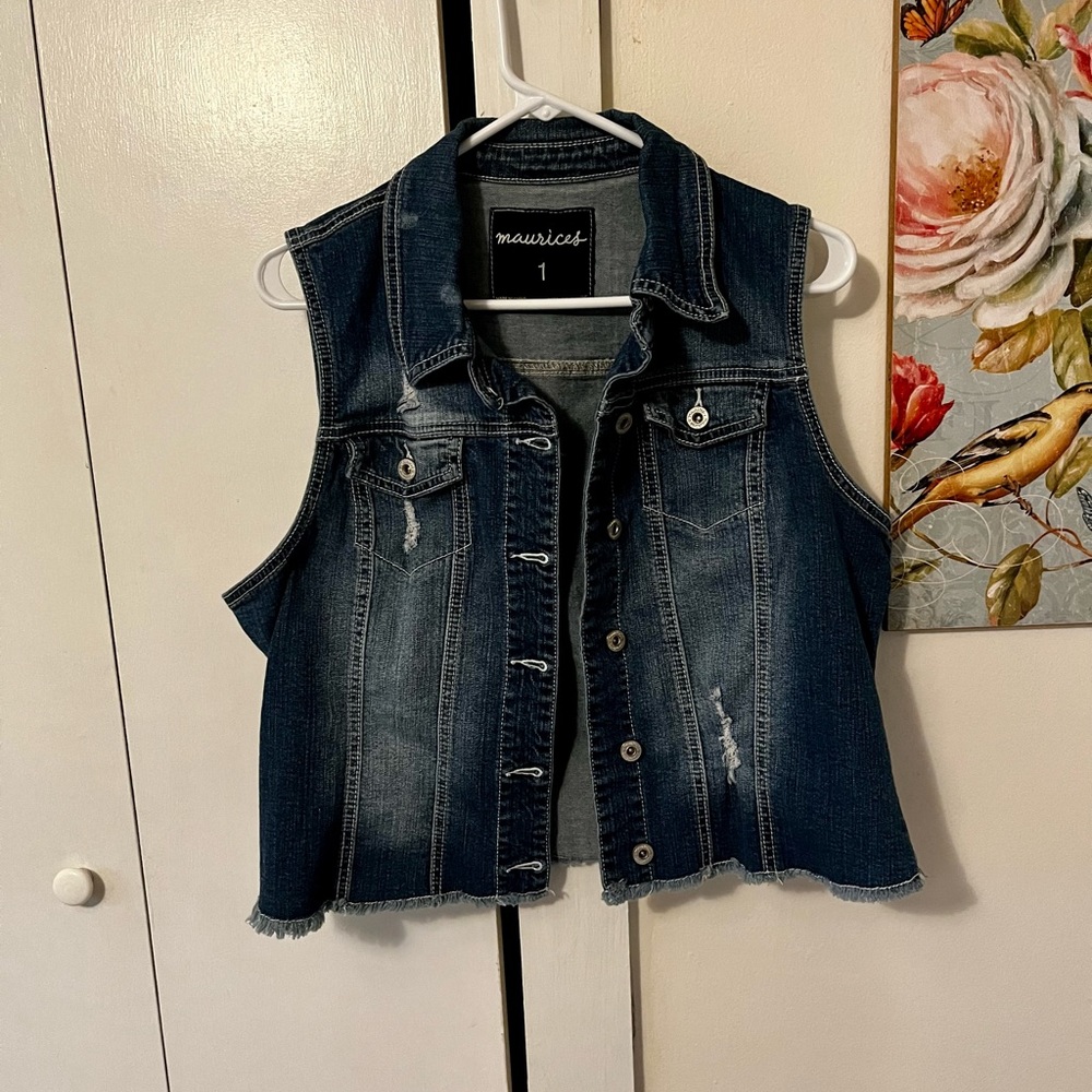 Maurices Distressed Denim Vest pit to pit 21”  L 23”